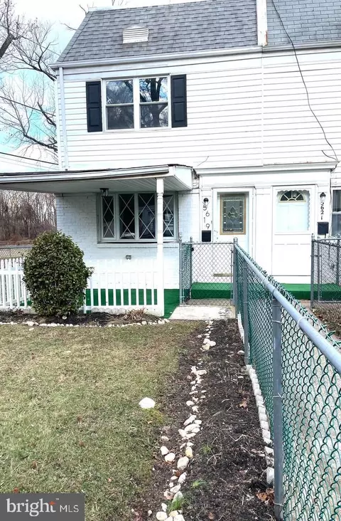 5619 Mitchell Rd, Levittown, PA 19057
