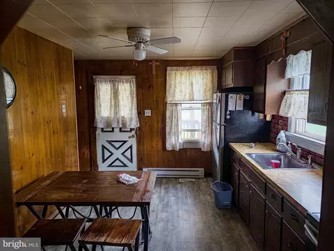 603 2nd Ave, Croydon, PA 19021 photo 5