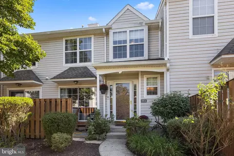 9104 Sheffield Dr, Yardley, PA 19067