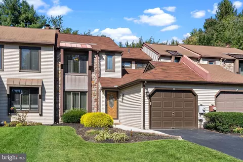 124 Granite Hill Ct, Langhorne, PA 19047