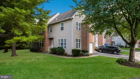 91 Abbey Cir, Doylestown, PA 18901
