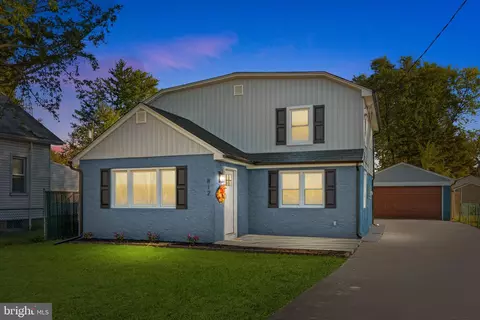 812 New York Ave, Croydon, PA 19021