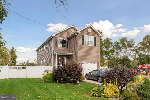 479 Wicker Ave, Bensalem, PA 19020
