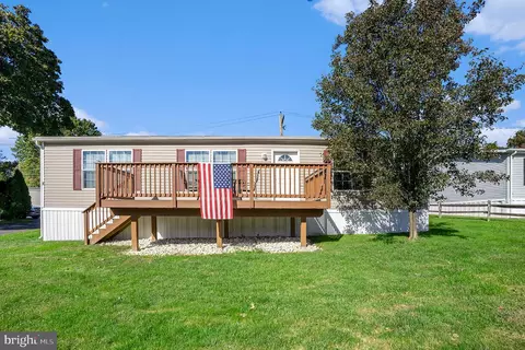 1302 Gibson Rd #T 1, Bensalem, PA 19020