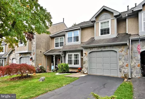 32 Sequoia Dr, Newtown, PA 18940