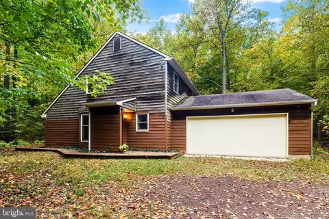 2018 N Rockhill Rd, Sellersville, PA 18960