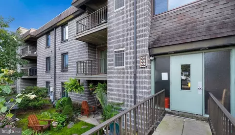 175 Sunbury Ct, Southampton, PA 18966