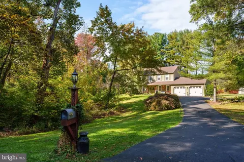 3800 Ellen Pl, Doylestown, PA 18902
