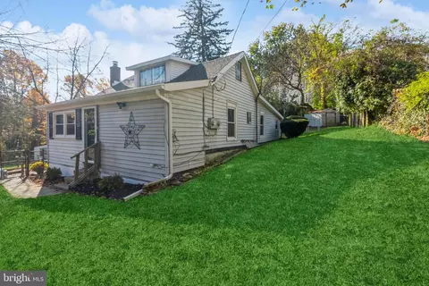 954 Highland Ave, Langhorne, PA 19047