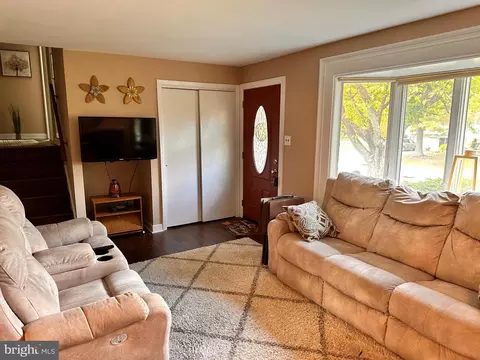 2155 Wayne Dr, Jamison, PA 18929 photo 9