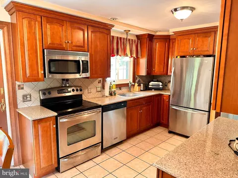 2155 Wayne Dr, Jamison, PA 18929 photo 11