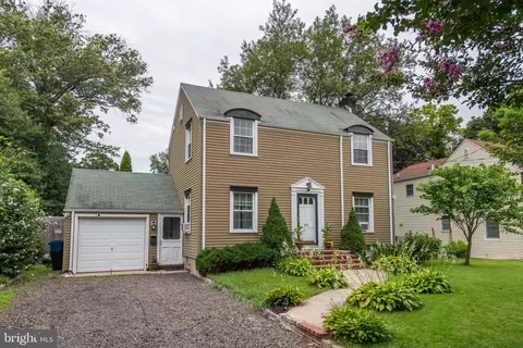 60 Letchworth Ave, Yardley, PA 19067