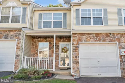 1060 Millcreek Rd, Sellersville, PA 18960
