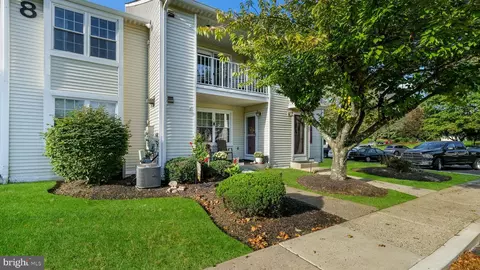 803 Steamboat Sta, Southampton, PA 18966