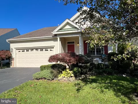 1223 Scott Pl, Warminster, PA 18974