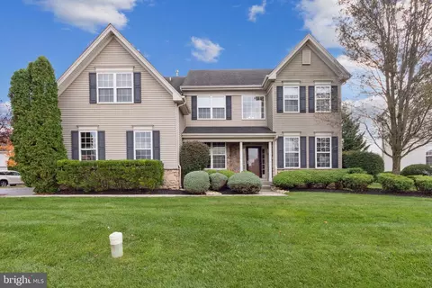 2136 Lincolnshire Rd, Furlong, PA 18925
