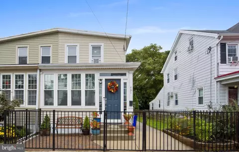 431 Washington St, Bristol, PA 19007
