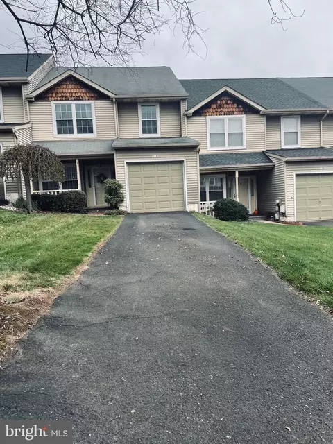 115 Mulberry Dr, Holland, PA 18966