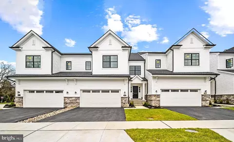 503 Carmela Way, Yardley, PA 19067