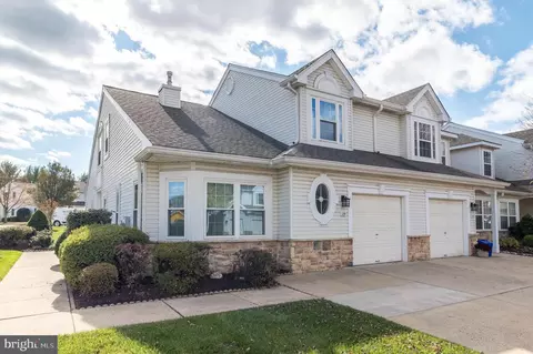 129 Progress Dr, Doylestown, PA 18901 photo 2