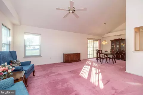 129 Progress Dr, Doylestown, PA 18901 photo 10