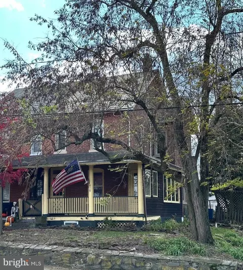 124 N Walnut St, Perkasie, PA 18944