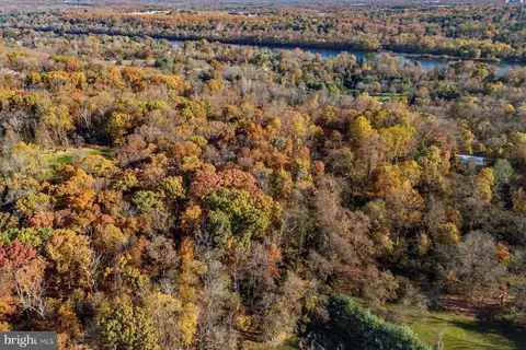 945 Taylorsville Rd #LOT B, Washington Crossing, PA 18977
