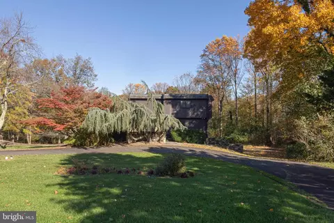 868 Gainsway Rd, Yardley, PA 19067