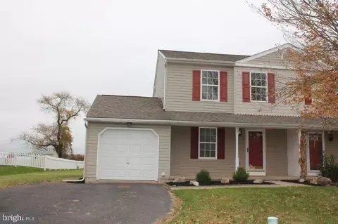 221 Pennwood Dr, Richlandtown, PA 18955