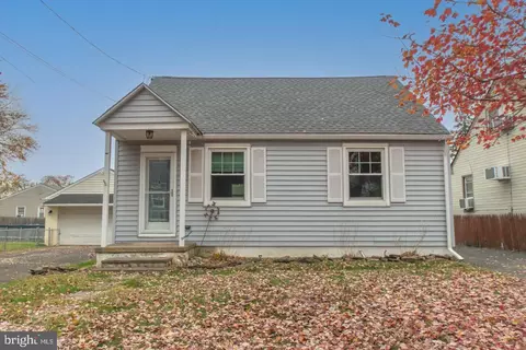 1746 Willow Ave, Bristol, PA 19007