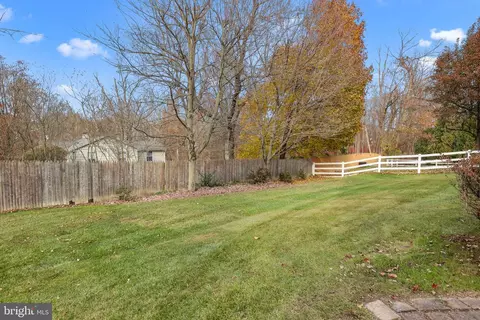 2819 Lee Dr, Jamison, PA 18929 photo 8