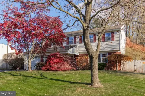 2232 Blackhorse Dr, Warrington, PA 18976