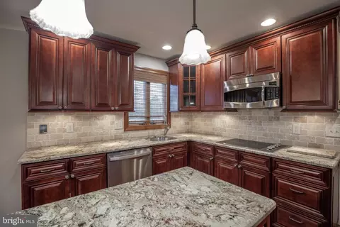 8 Adele Dr, Richboro, PA 18954 photo 15