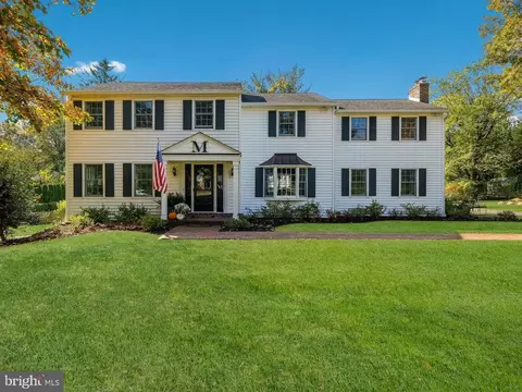 3890 Robin Rd, Furlong, PA 18925