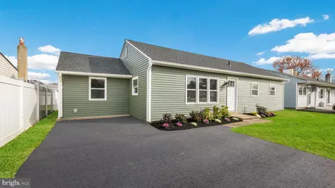 284 Cardiff Rd, Fairless Hills, PA 19030