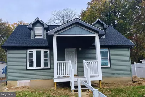 672 Hillcrest Ave, Morrisville, PA 19067