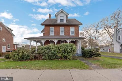 342 E Walnut St, Perkasie, PA 18944