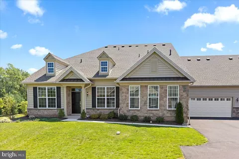 3195 Bushwood, Perkasie, PA 18944