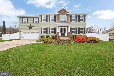 820 Eastbrook Ave, Langhorne, PA 19047