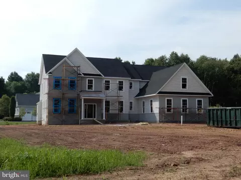 3 Lily Ln, Ivyland, PA 18974