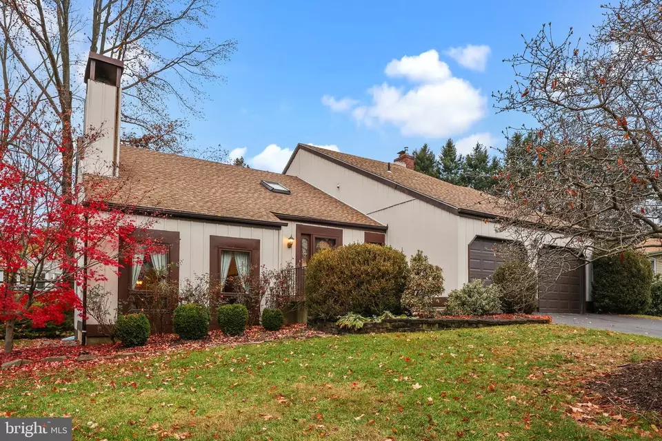 7 Brentwood Ct, Newtown, PA 18940 48 Photos Movoto