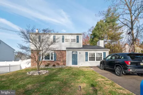 456 Larchwood Ave, Feasterville Trevose, PA 19053