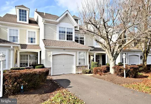 509 Waterford Ct, New Hope, PA 18938
