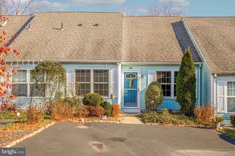 86 Sherri Dr, Chalfont, PA 18914