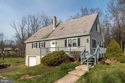 217 Rickert Rd, Sellersville, PA 18960