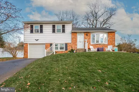 245 Gibson Ave, Warminster, PA 18974