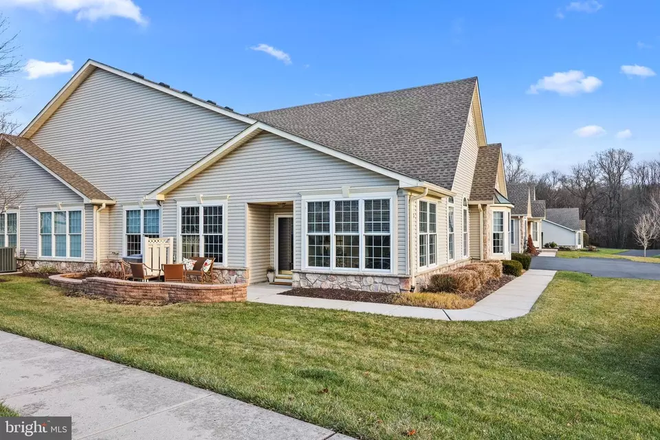 802 Persimmon Ln, Langhorne, PA 19047 21 Photos Movoto