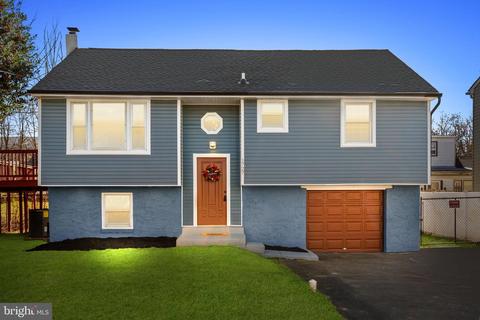 1727 Willow Ave, Bristol, PA 19007