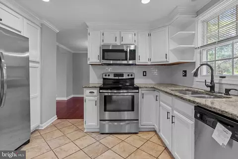 2057 Maple Ave, Jamison, PA 18929 photo 3