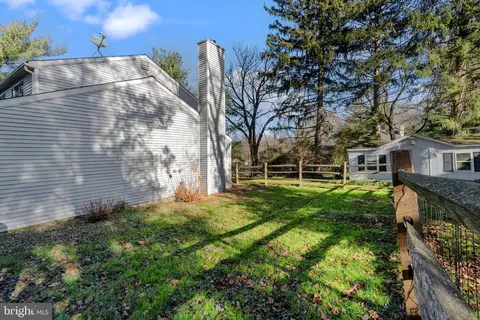 2057 Maple Ave, Jamison, PA 18929 photo 29